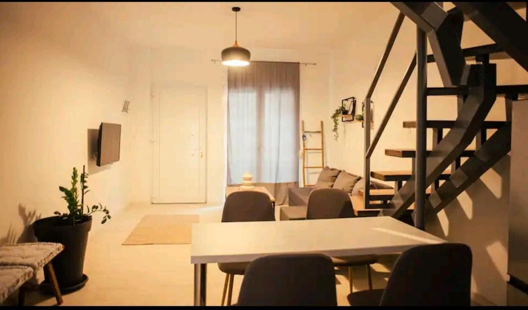 Central Maisonette 볼로스 외부 사진