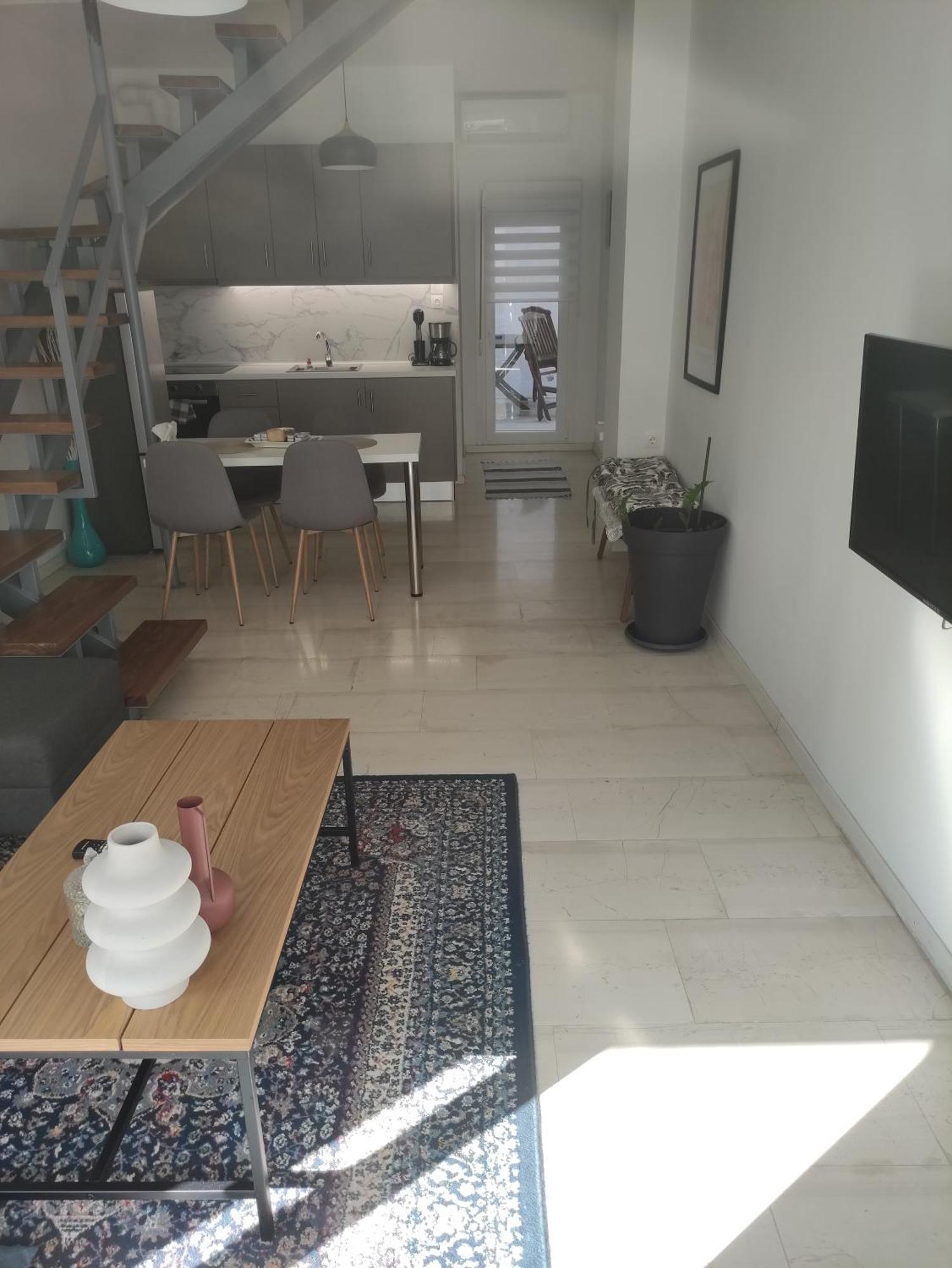 Central Maisonette 볼로스 외부 사진